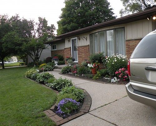 2nd image of 1659 Millbrook St SE