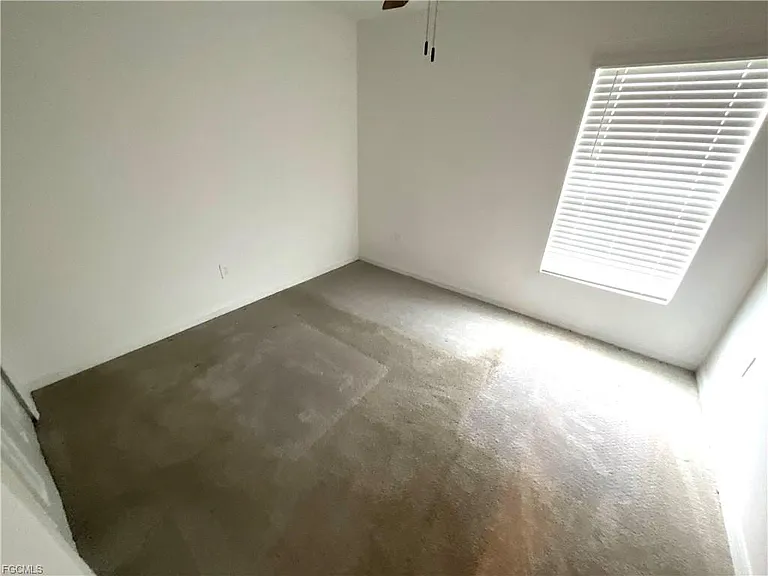 12245 Savanna Lakes Blvd — Photo 4