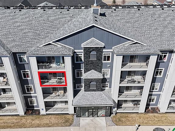 2nd image of UNIT 307-333 Nelson ROAD