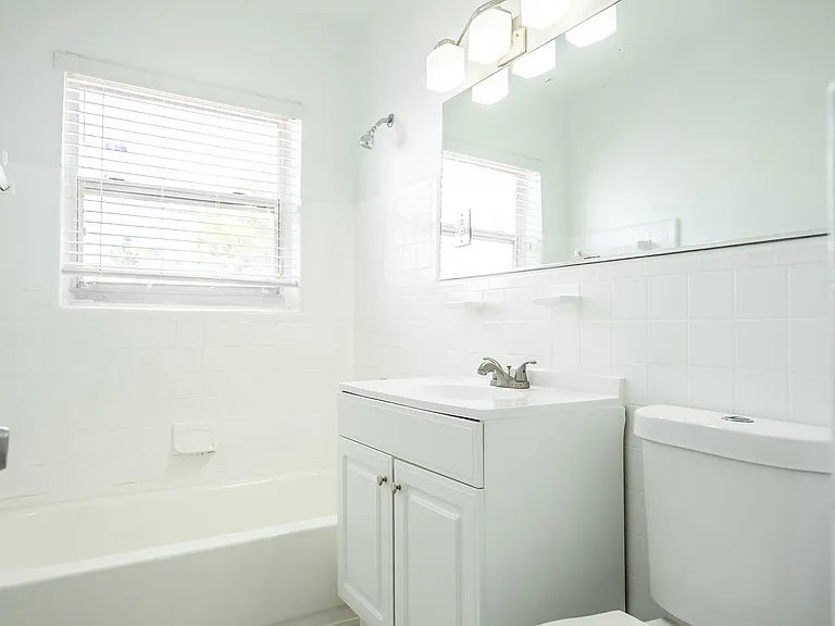 7821 Carlyle Ave #1 — Photo 13