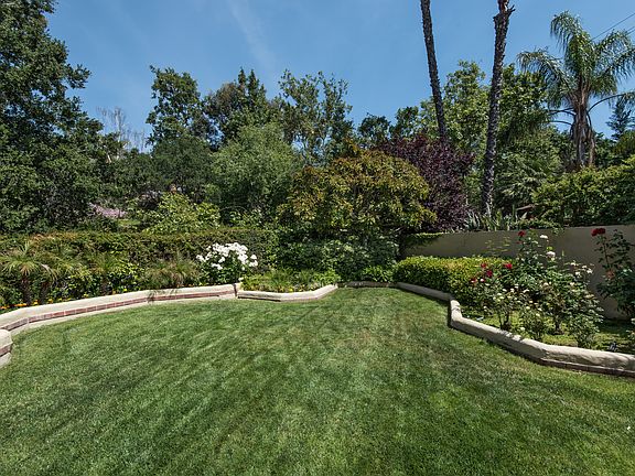 5th image of 4318 Park Paloma