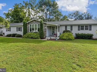 143 Jackson Rd, Gettysburg, PA 17325