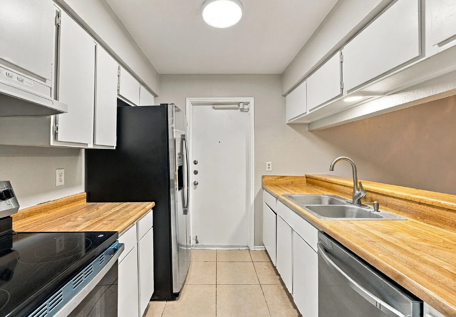 2 bed, 1.0 bath, 1025 sqft, $1,495 — Photo 4