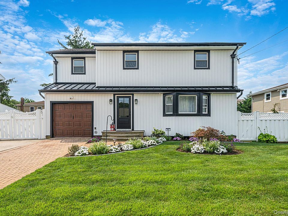 1st image of 95 Colonial Drive