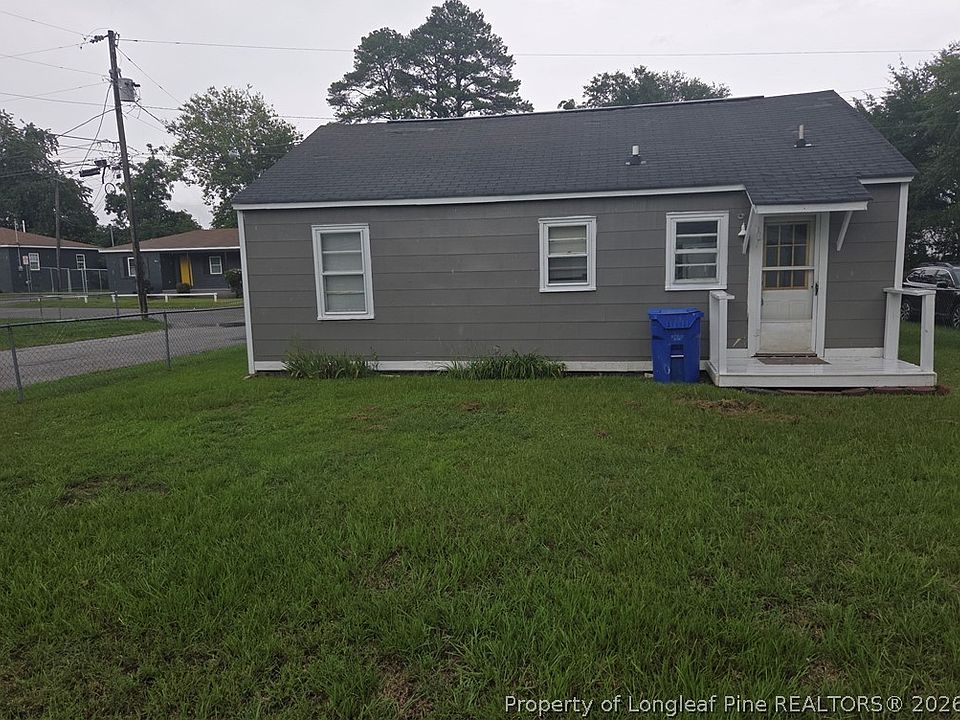 7th image of 4901 Schmidt St