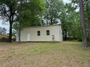 200 Lagoon Dr, Pointblank, TX 77364