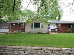 505 Fletcher St, Roanoke, IL 61561