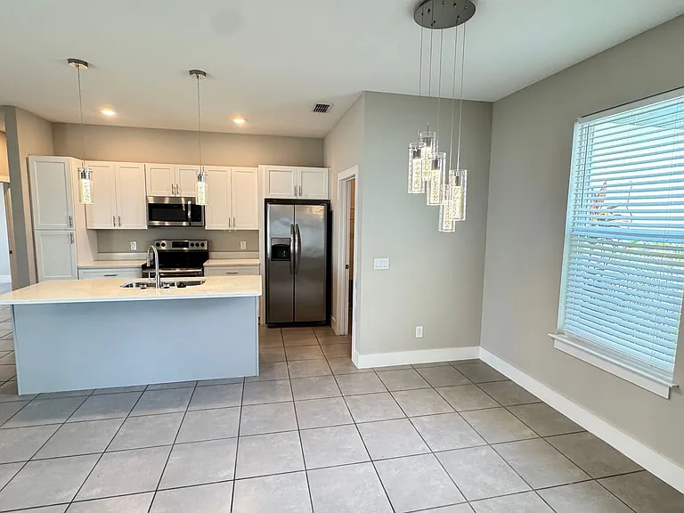 256 Hyacinth Ct — Photo 7