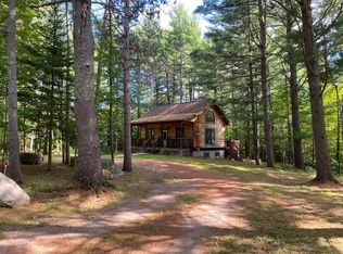 14 Indian Rock Rd, Wilmington, NY 12997