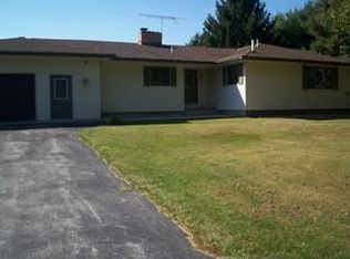 737 Braceville Robinson Rd NW, Newton Falls, OH 44444