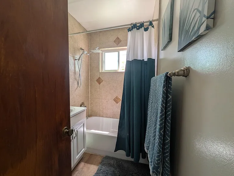 4813 Mansfield St — Photo 14