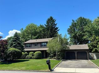 12 Royal Way, Shoreham, NY 11786
