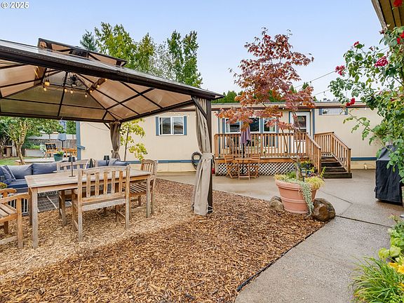3rd image of 1636 NW Madrona Ct