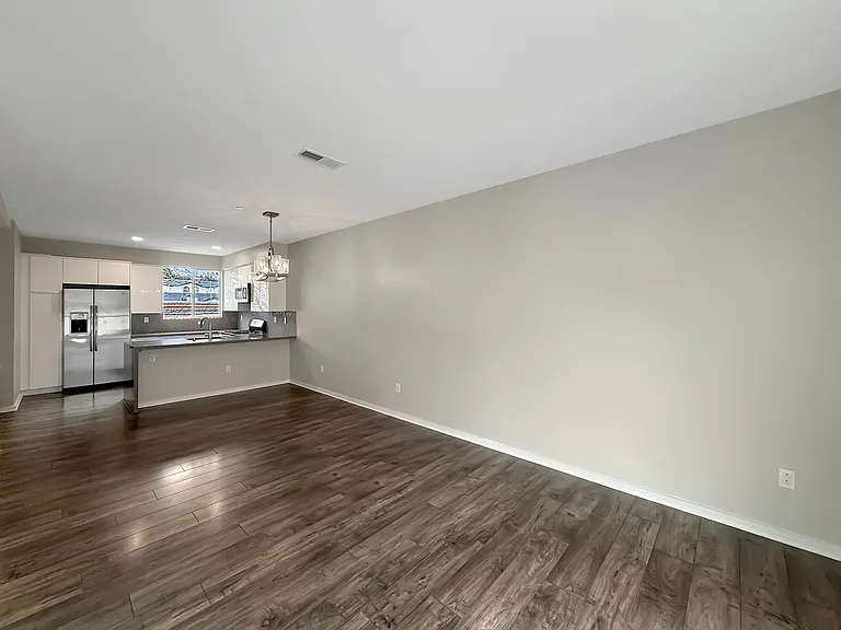 2191 Catalina Blvd — Photo 3