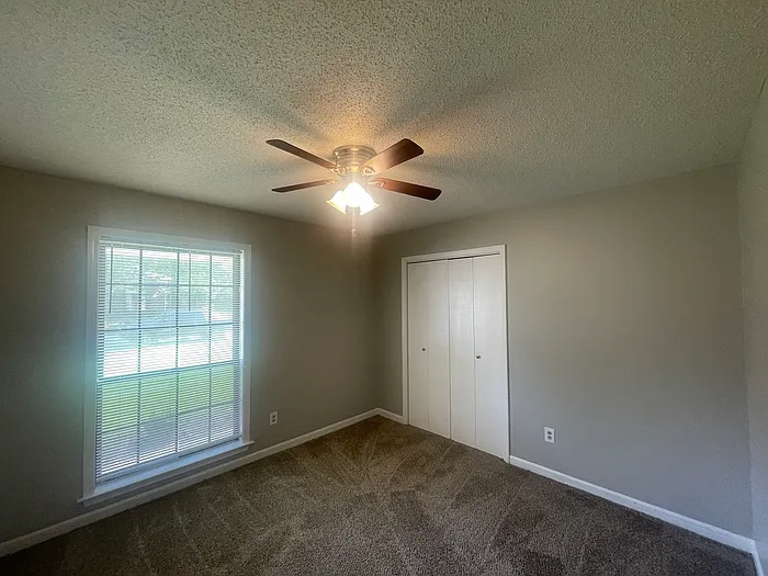 7028 Rose Trail Dr — Photo 13