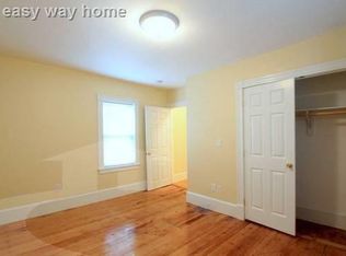 8 White Street Pl #6, Cambridge, MA 02140