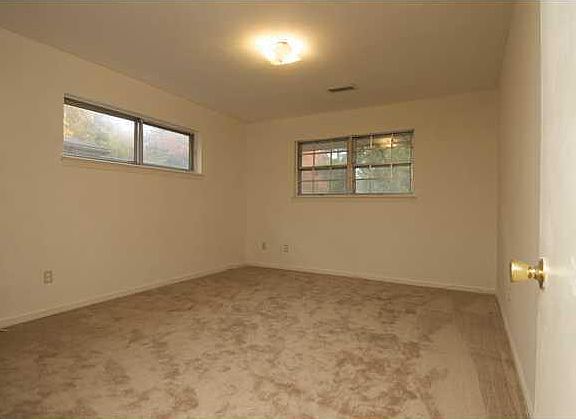 4th image of 4017 Arbor Place Ln