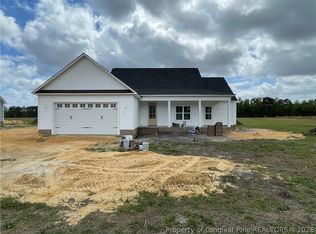 1097 Purdie Hall Rd, Tar Heel, NC 28392