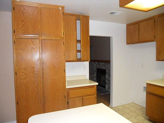 4th image of 440 Wimbledon Dr