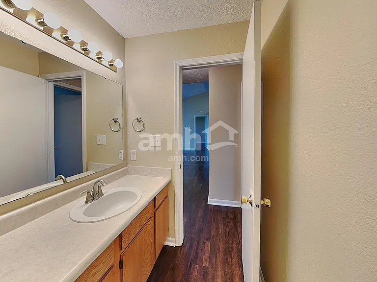 2265 Lakecrest Dr — Photo 17