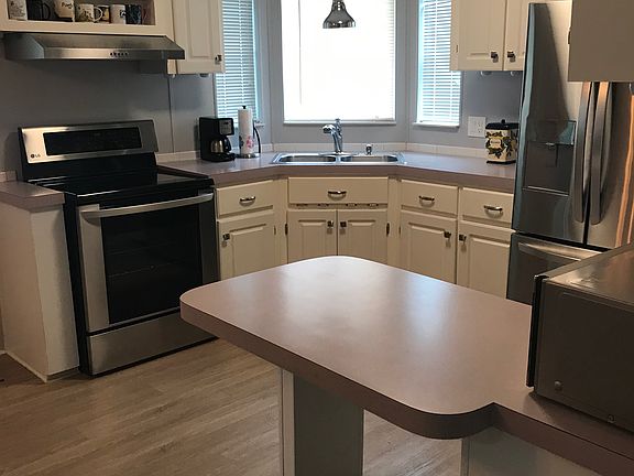 5th image of 1038 Kumquat Ct