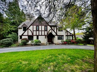 12 Hobart Gap Rd, Short Hills, NJ 07078