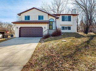 2228 Haralson Ln SW, Rochester, MN 55902