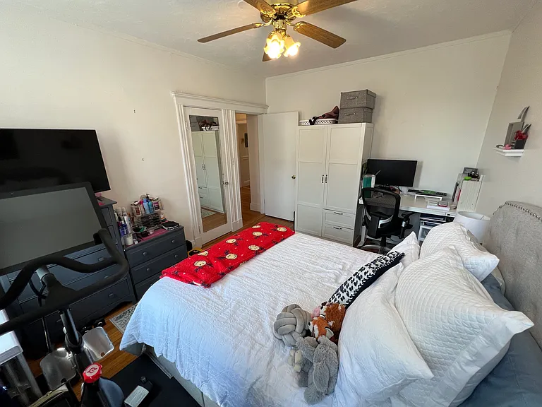 80 Sutherland Rd #4 — Photo 21