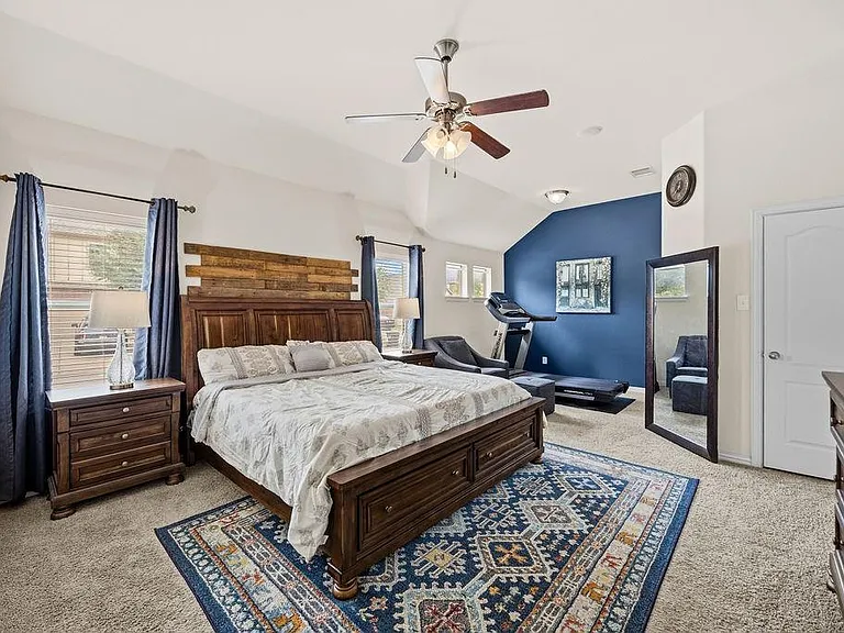 2660 Frances Ln — Photo 12