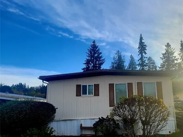 2800 Erlands Point Rd NW Road NW #35, Bremerton, WA 98312