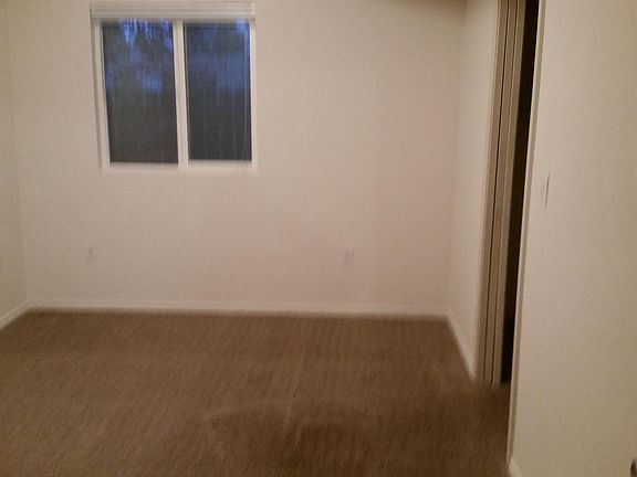 4th image of 822 3rd Ave NW #B