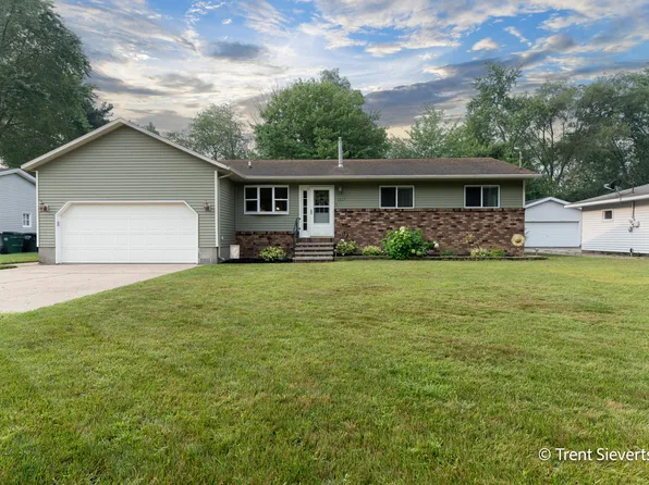 1117 Esther Ave, Muskegon, MI 49441