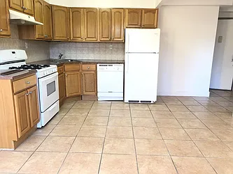 Rented by NY Space Finders Inc.