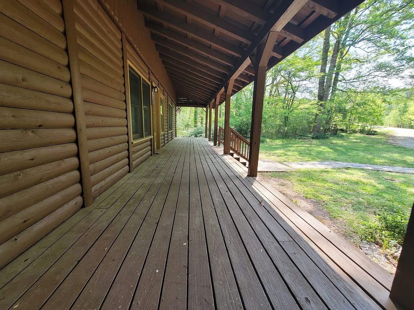 4BD 2BA Home, Cabin in the woods — Photo 3