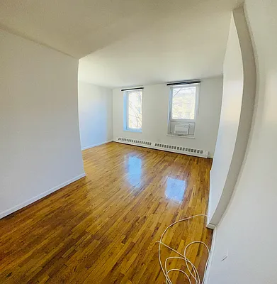 Rented by Coldwell Banker Reliable Real Estate | media 7