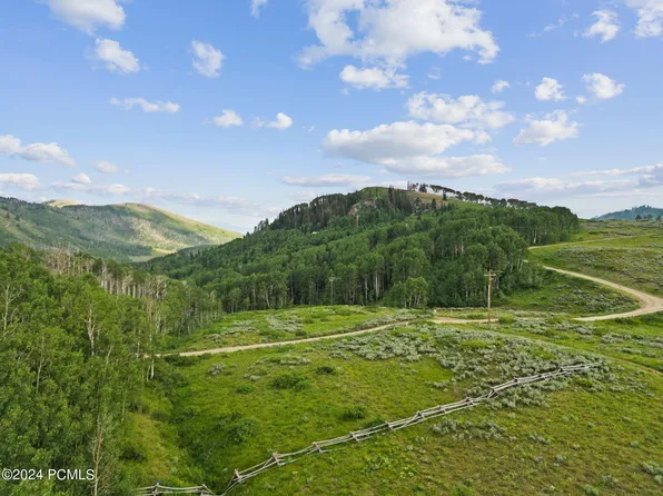 5572 N Hidden Way, Midway, UT 84049