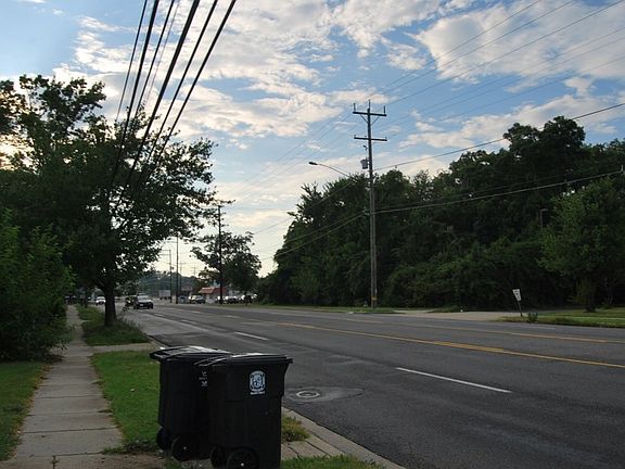 4th image of 6509 Marlboro Pike