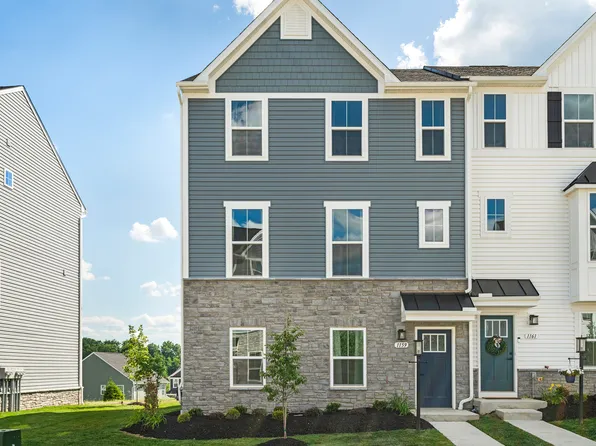 1159 Olivia Dr, Oakdale, PA 15071