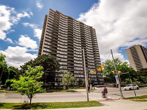 2nd image of 3151 Bridletowne Cir #606