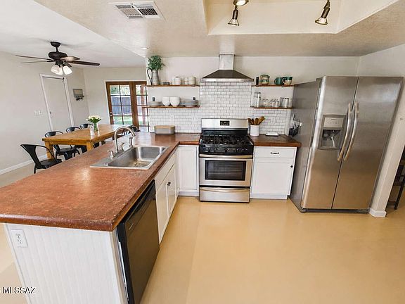 5th image of 3024 W Bayleaf Dr