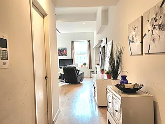 Rented by BARNES New York