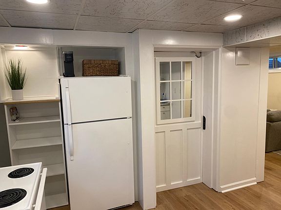 3rd image of 6846 S Elati St