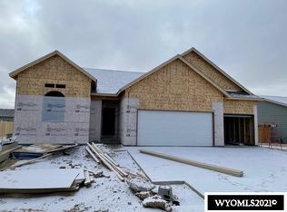 2015 Zuni Trl, Bar Nunn, WY 82601