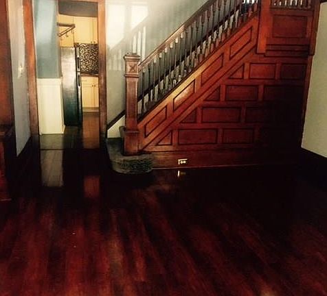 2nd image of 8008 Lake Ave