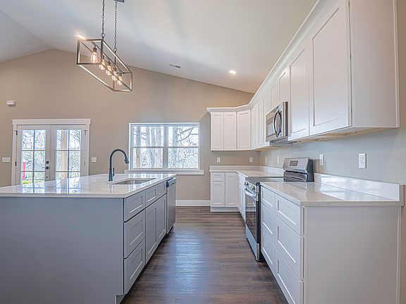 4th image of 759 Lead Mine Valley Rd SW