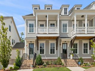 314 Dawson Dr, Woodstock, GA