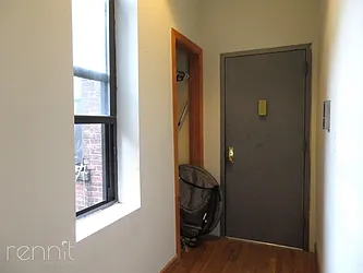 Rented by Rennit Inc.