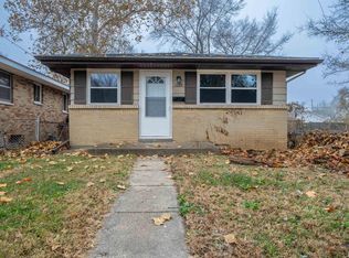 1022 W Thrush Ave, Peoria, IL 61604