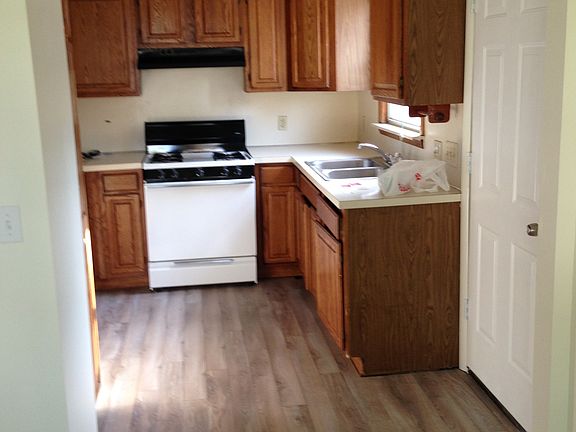 3rd image of 6180 N Silvery Ln