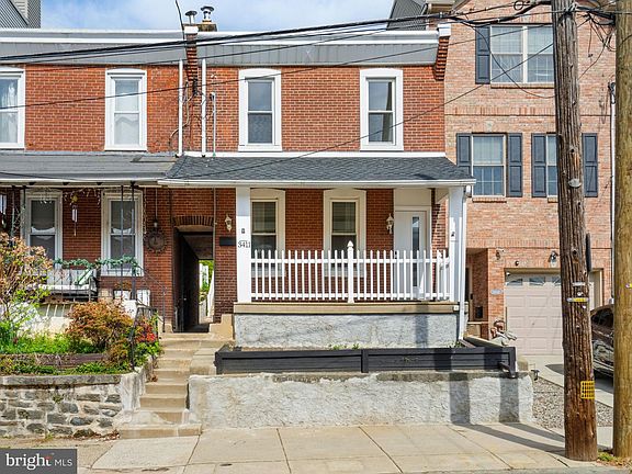 2nd image of 3411 Ainslie St